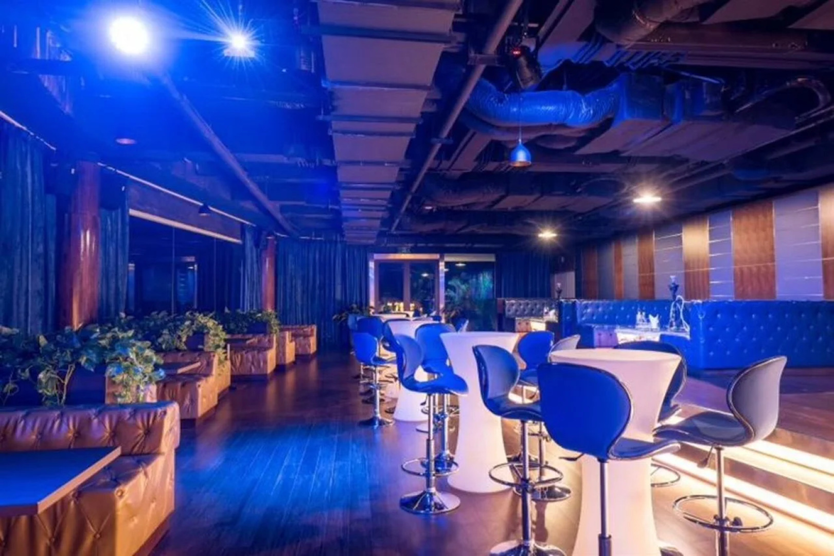 Forest In The Sky - Flamingo Dai Lai