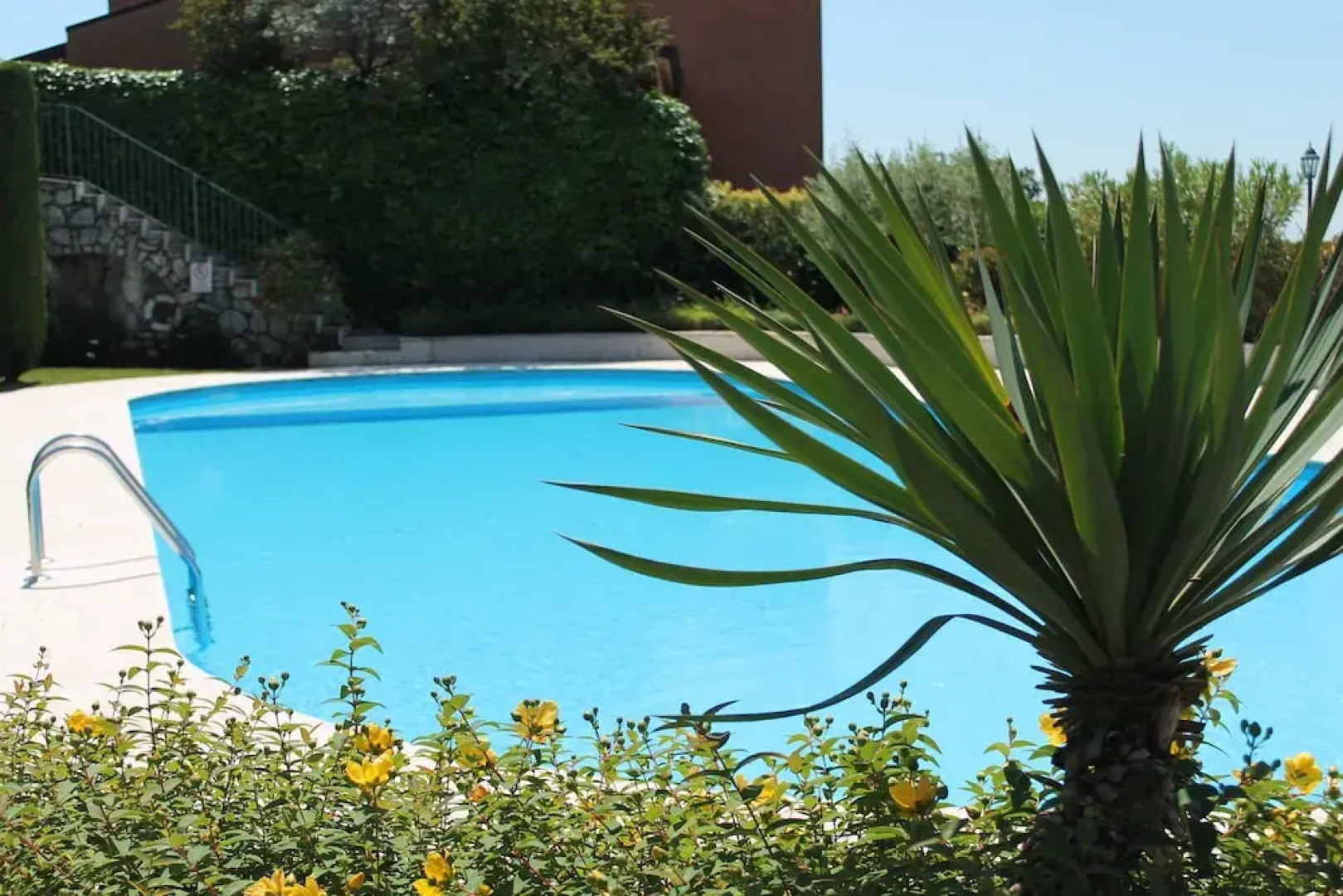 Red Villa With Shared Pool and Private Garden is the new Black on Lake Garda