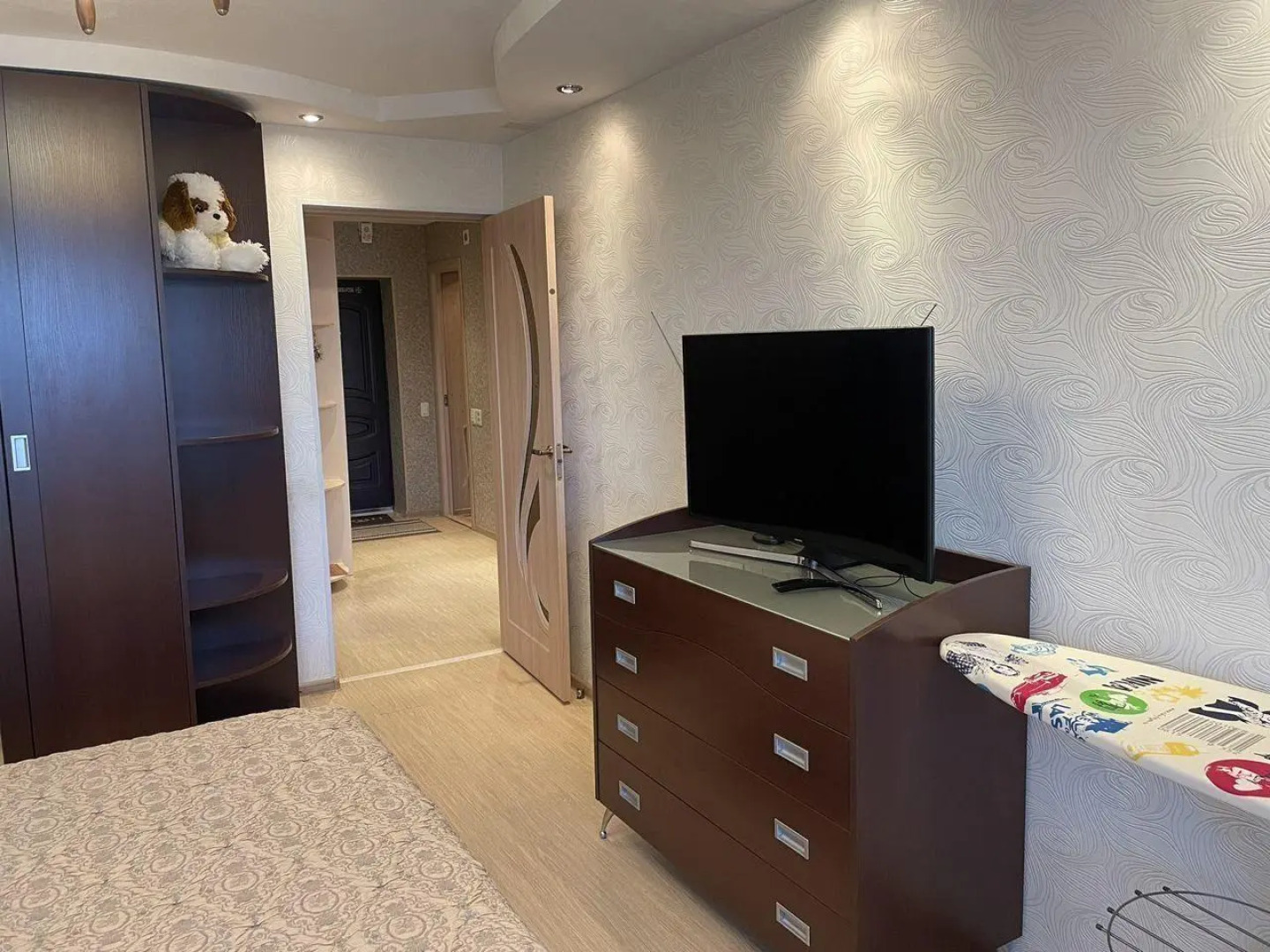 Апартаменты на проспекте Космонавтов 38