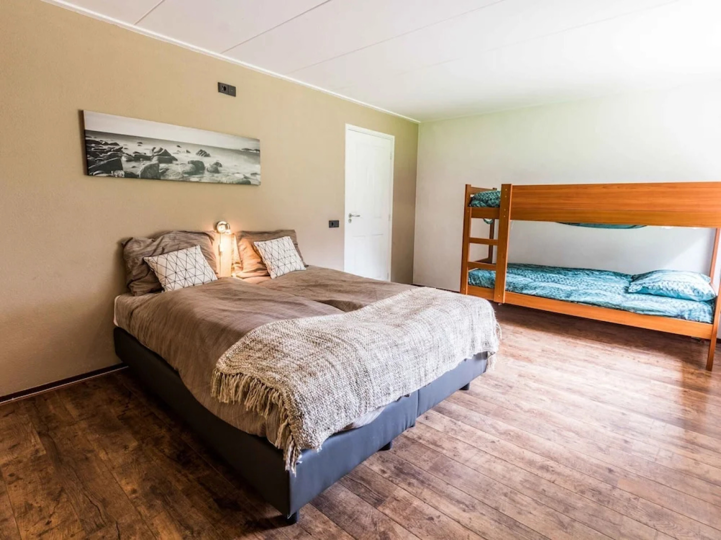 Comfortable Villa With Dishwasher in the Middle of De Veluwe