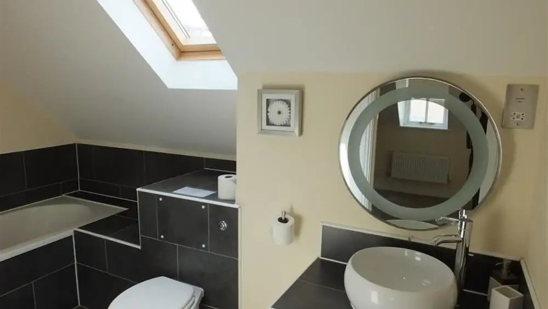 Park Place Court 3 Plas Bach