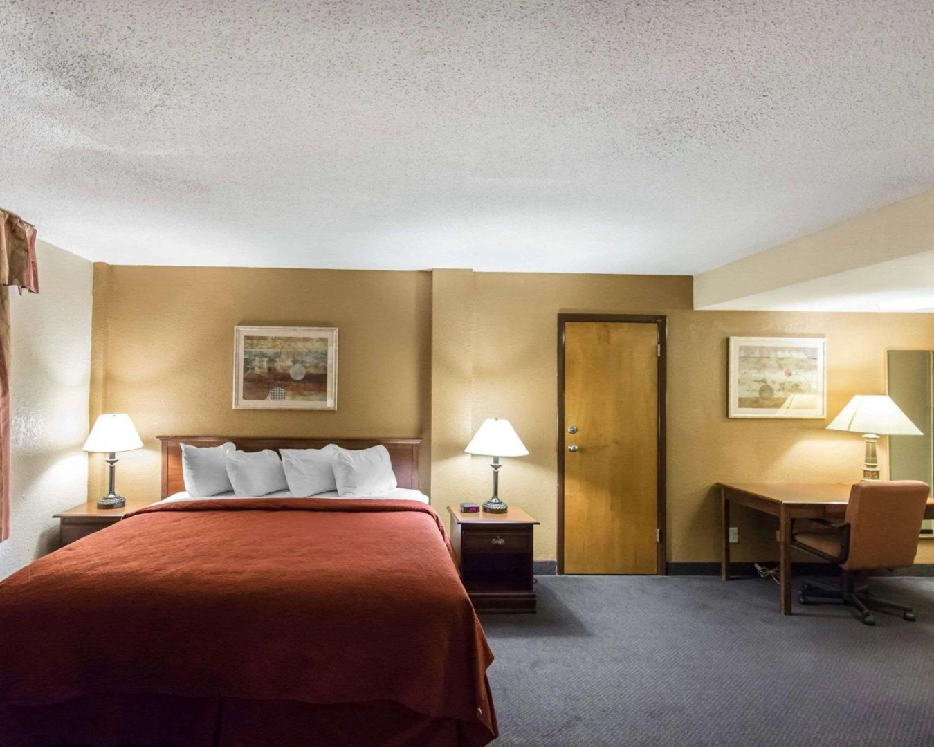 AmericInn by Wyndham Cedar Rapids North