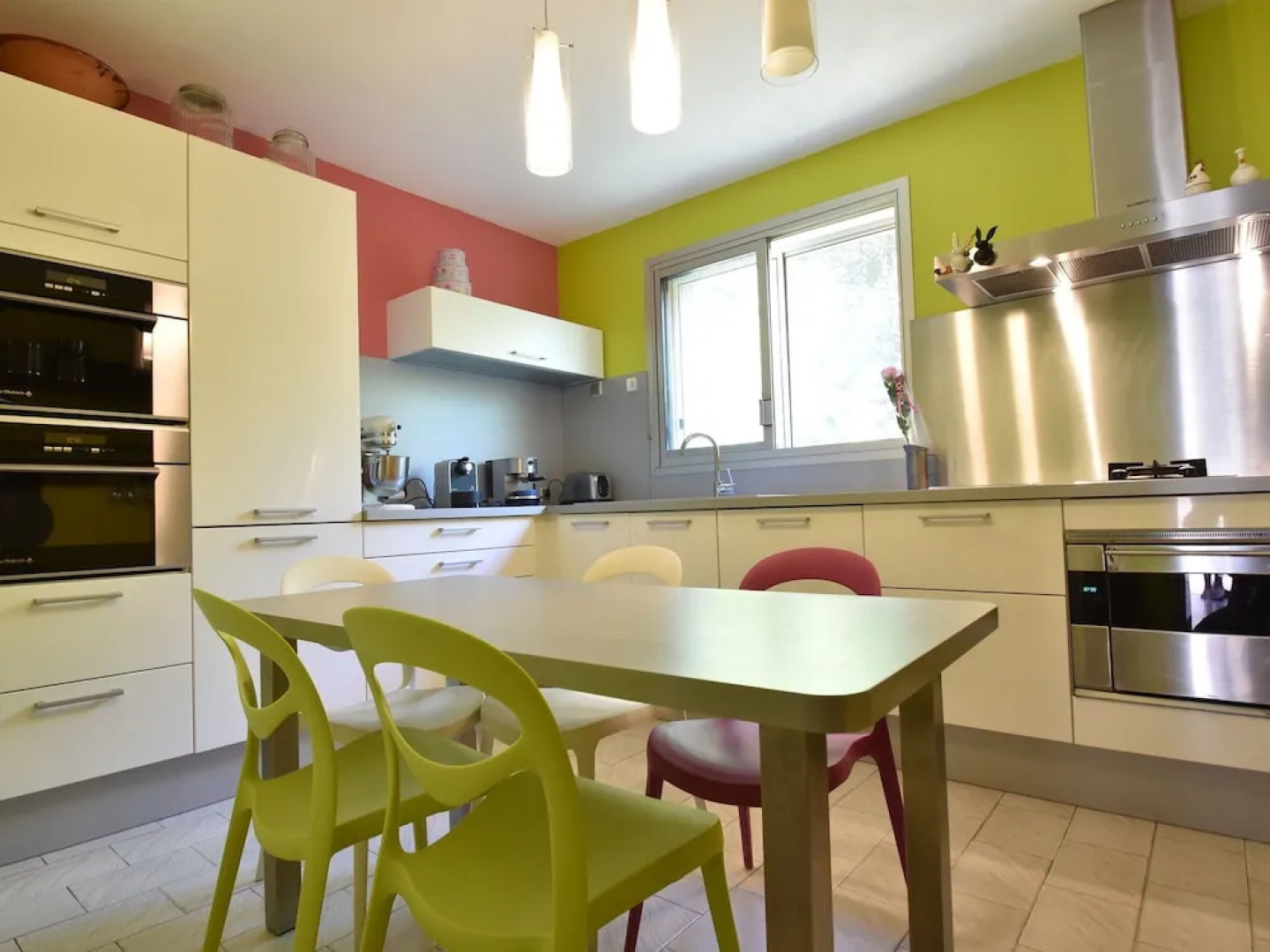 Beautiful Villa With Stunning Views of the Mont Ventoux