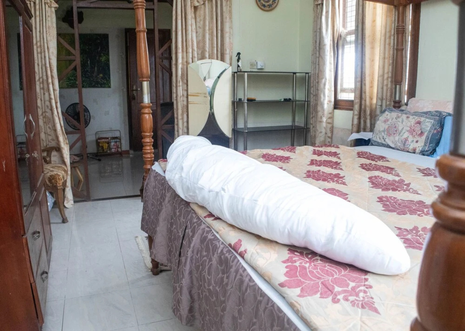 Art and Leisure-EB Hotel