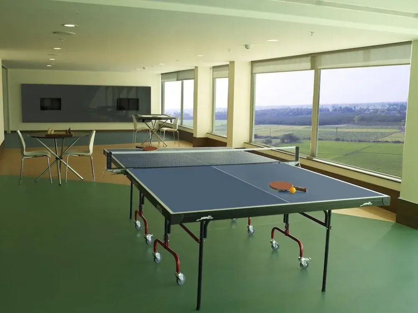 Grey Suit Kakkavakkam