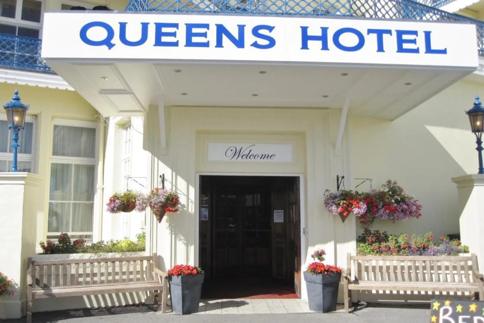 Queens Hotel