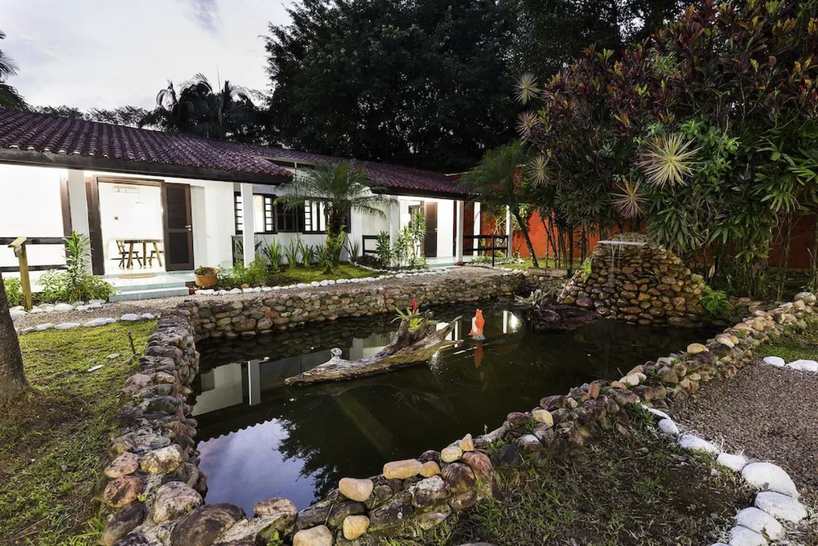 Pousada de Pesca e Lazer Camury