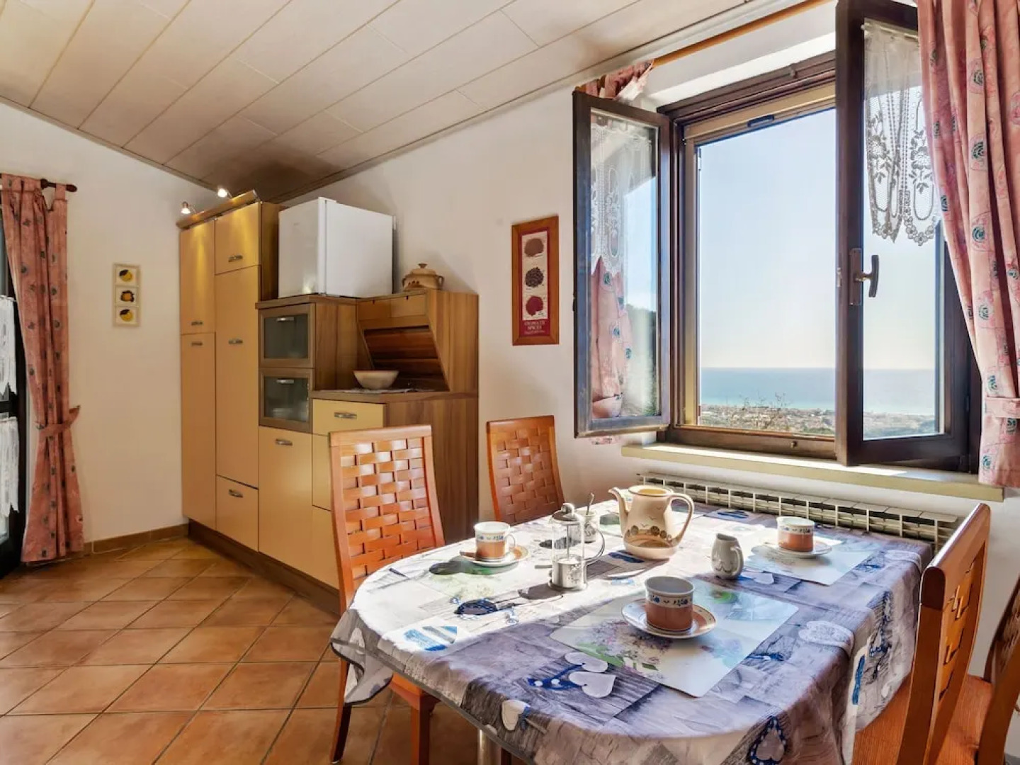 Pleasant Holiday Home in Merea With Sea View