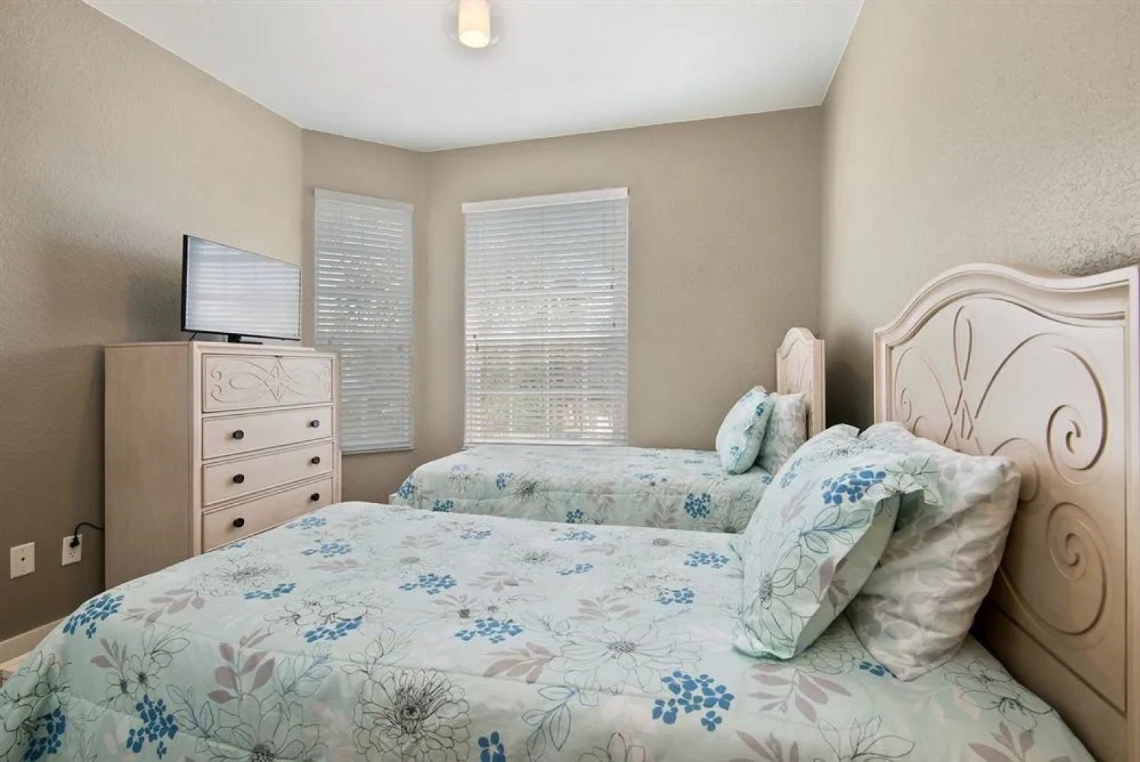 Five Star Vacation Homes