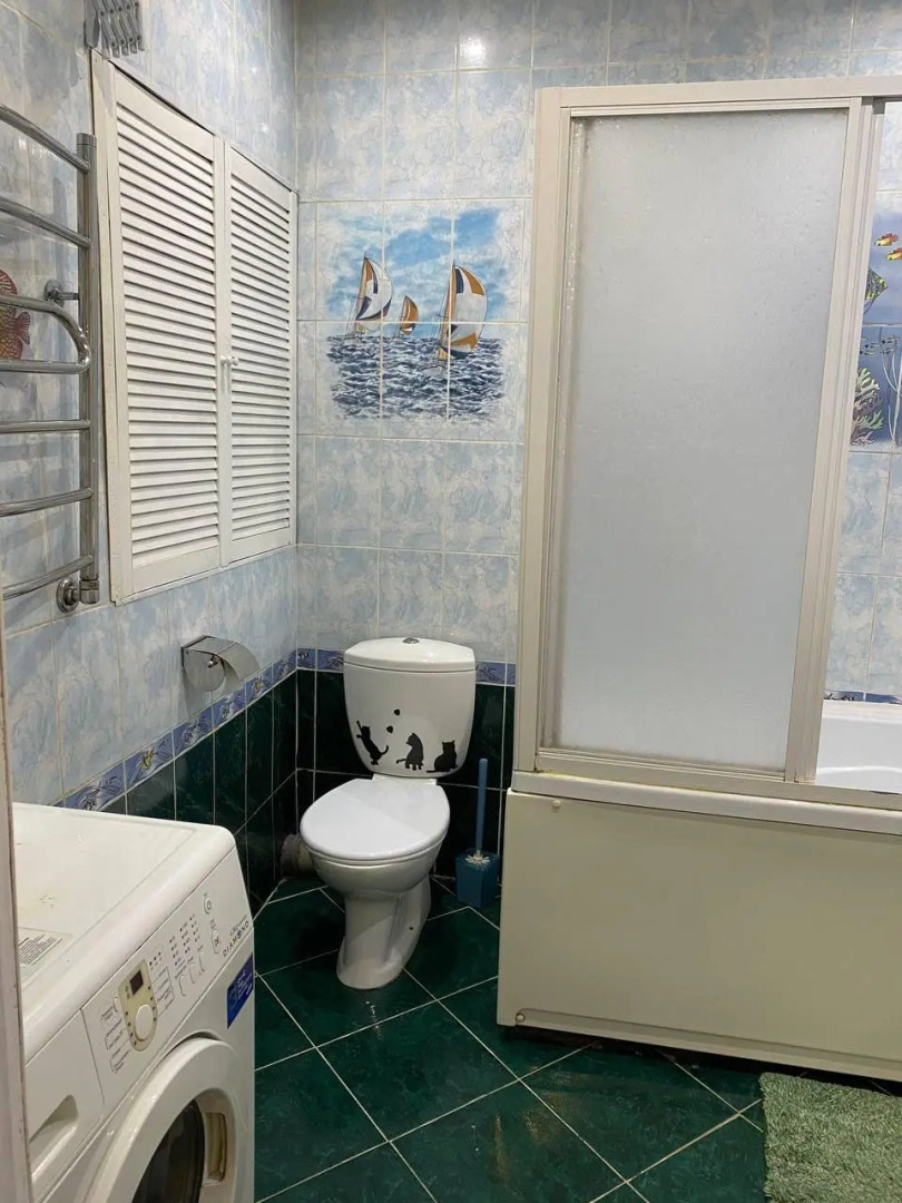 Апартаменты Дукат в 10-ом микрорайоне к1011