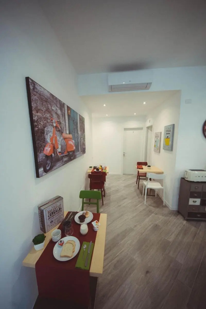 Vantaggio Suites