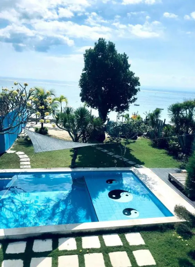 Lembongan Beach House