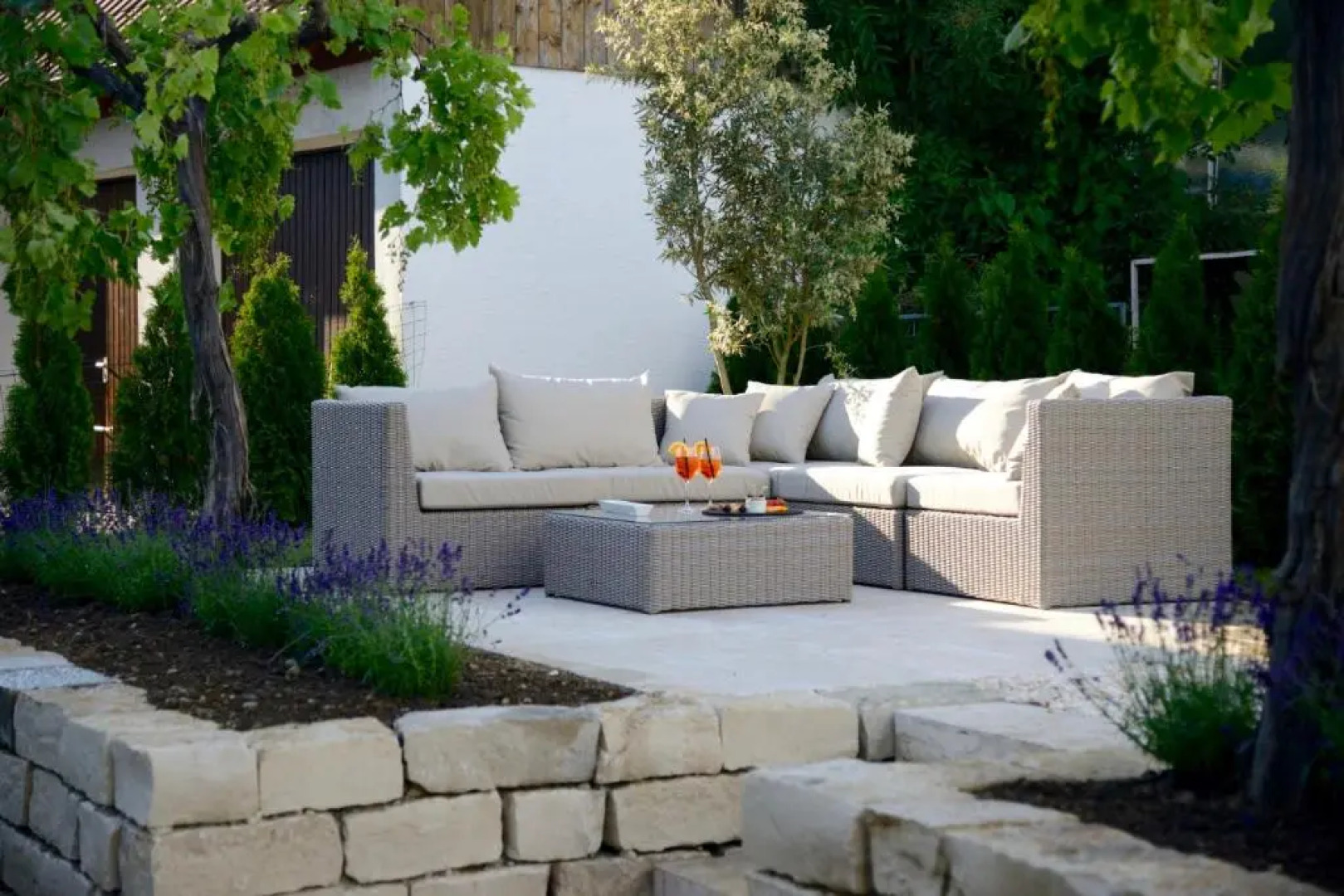 "Das Seehaus" by Lilianfeld Apartments