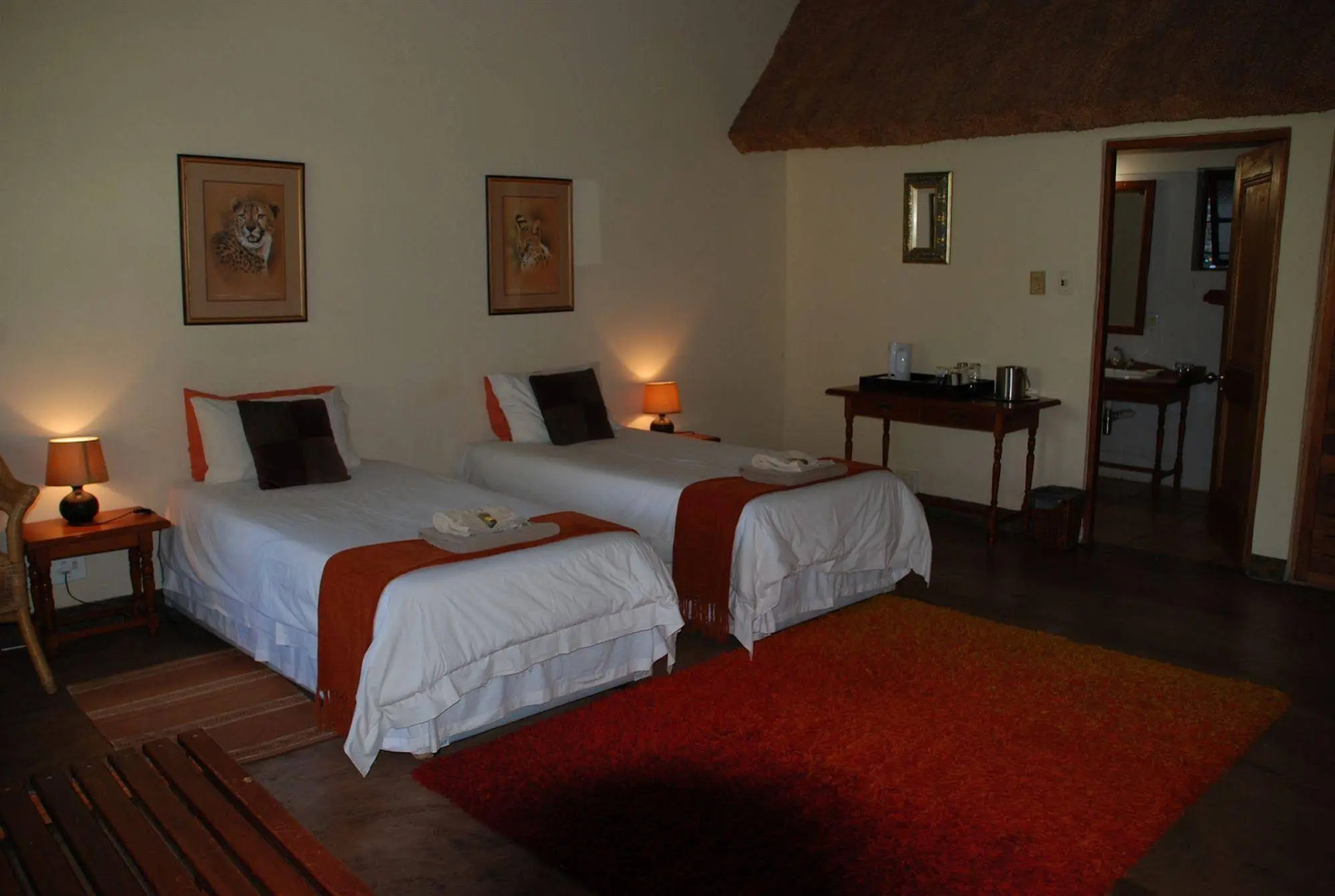 Hamilton Parks Country Lodge