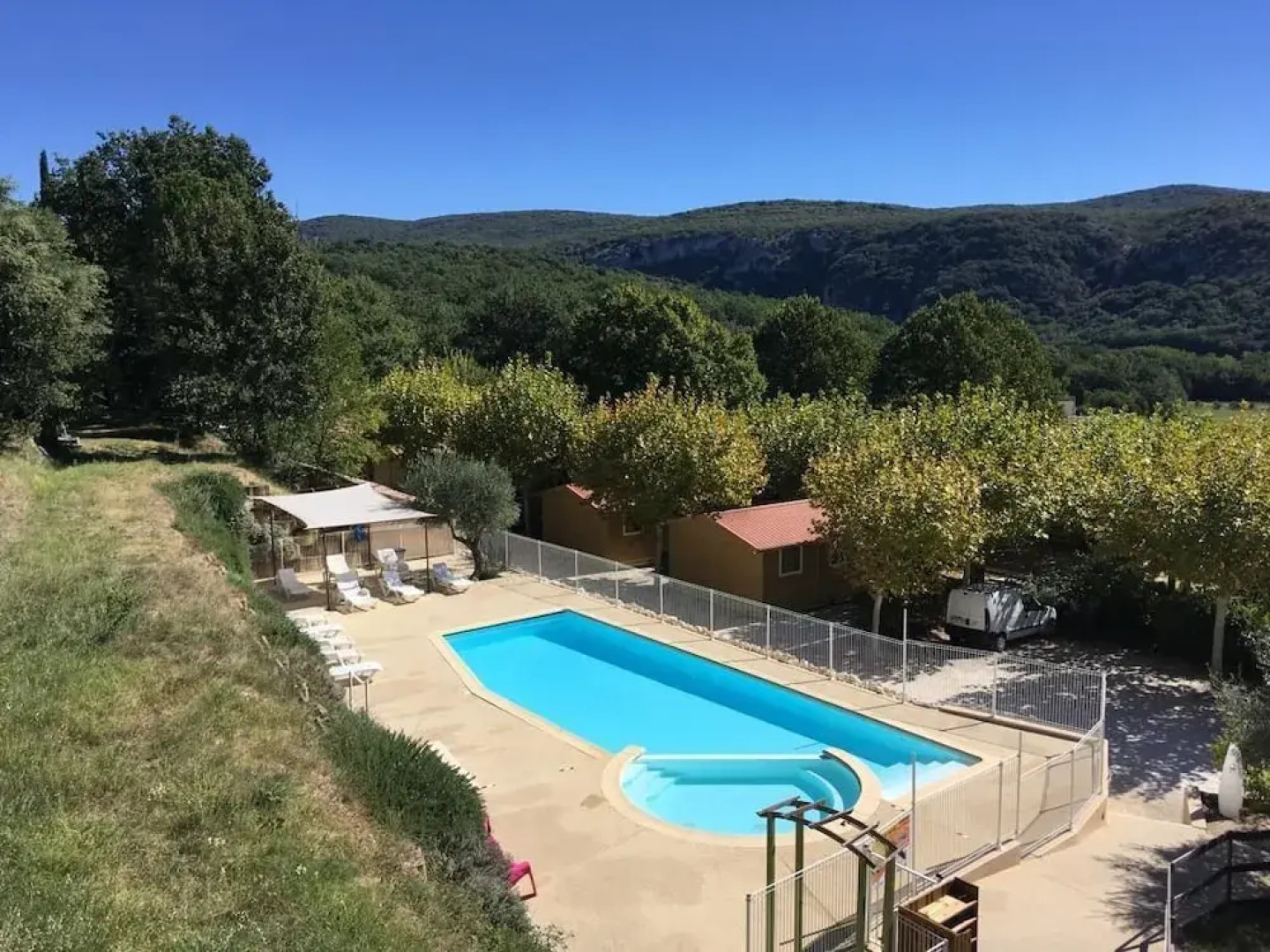 Camping le Vieux Vallon Chalet Morea