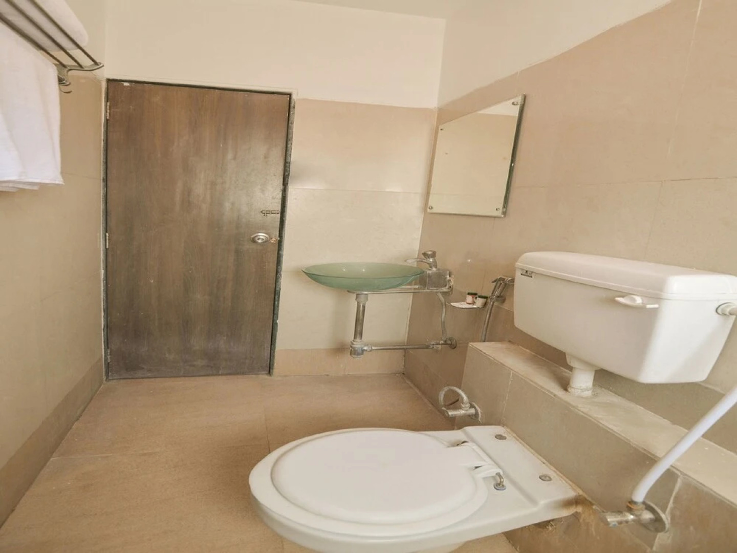 OYO 12204 Hotel Sai Sagar