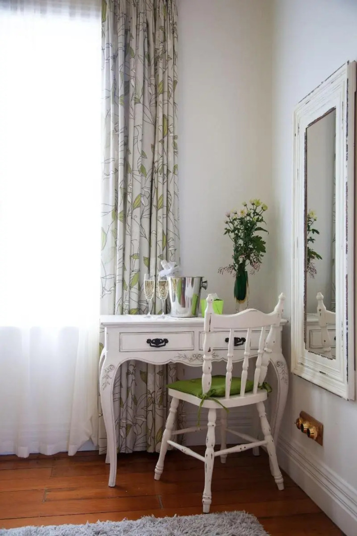 Tairoa Lodge & Cottage