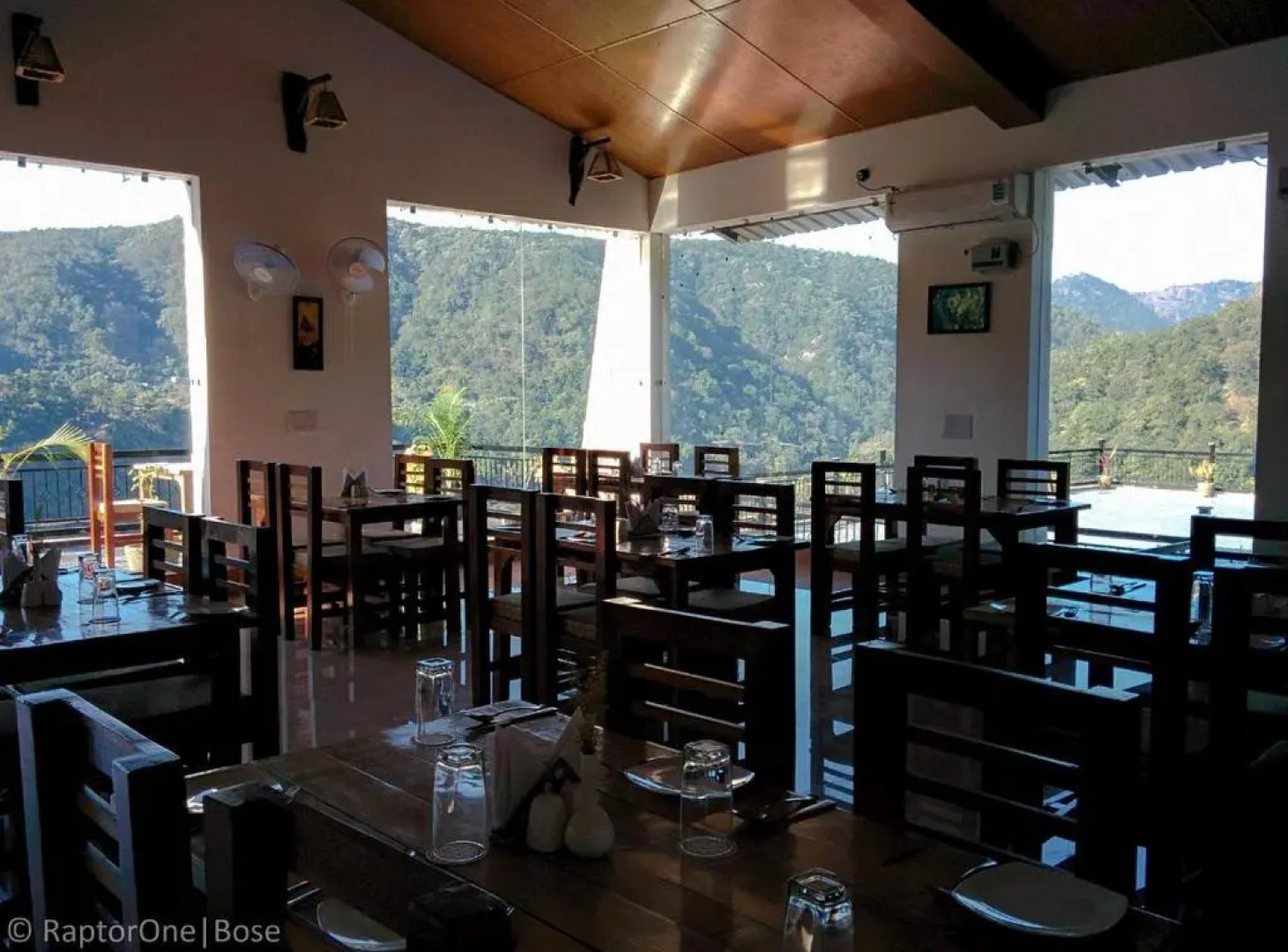 Corbett Heaven Resort