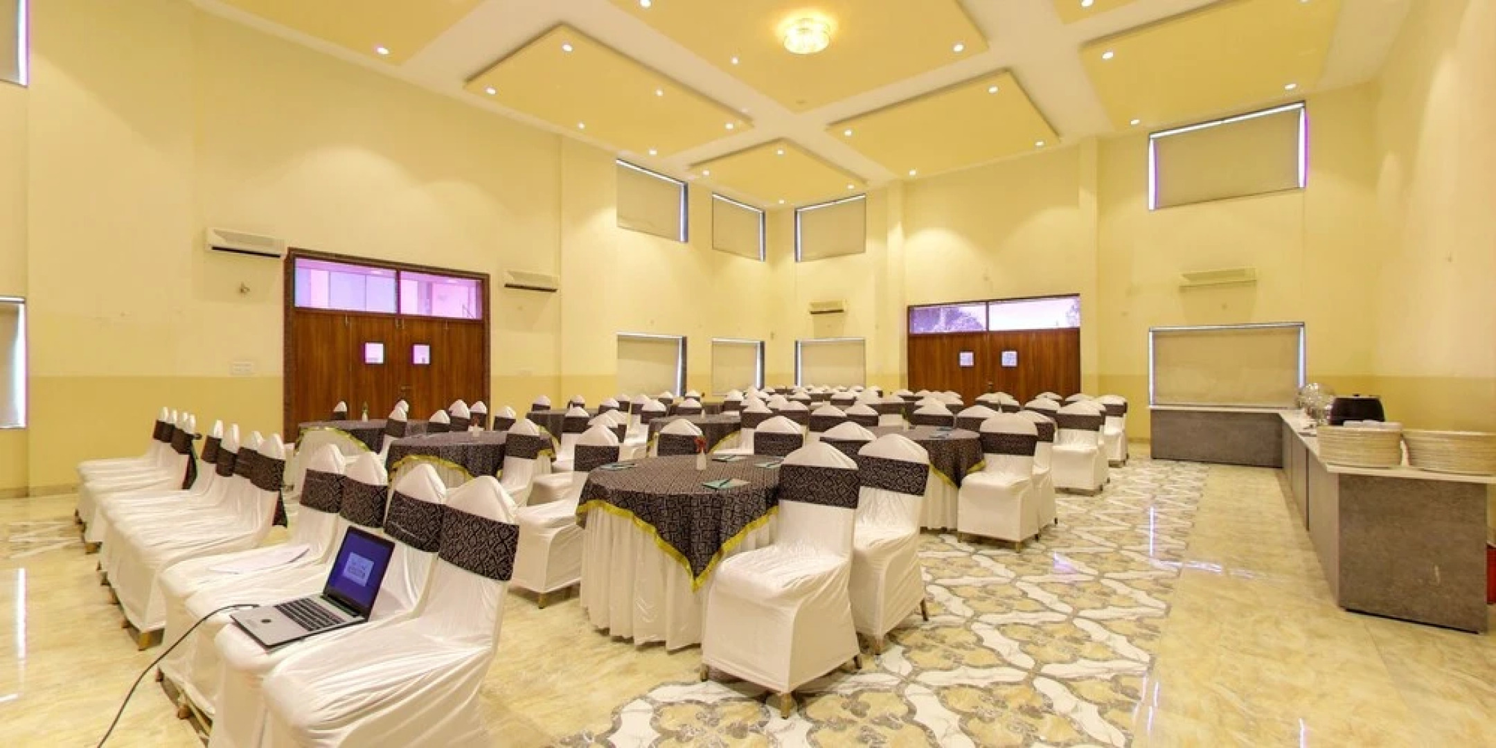 Hotel Kaushal International