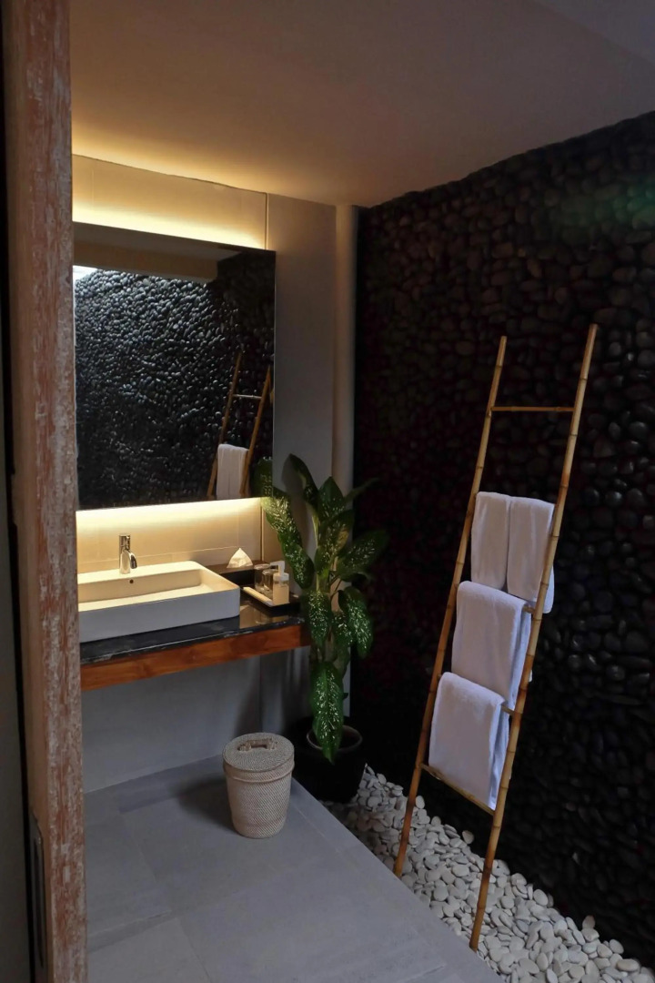 Umadewi Surf & Retreat