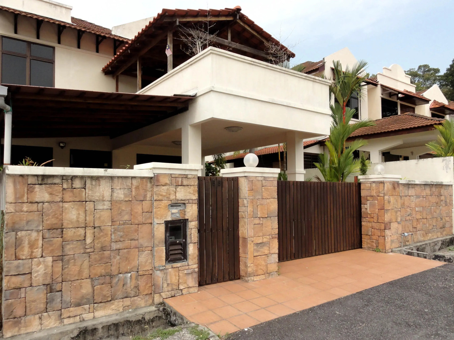 Fifty Five Holiday Guest House