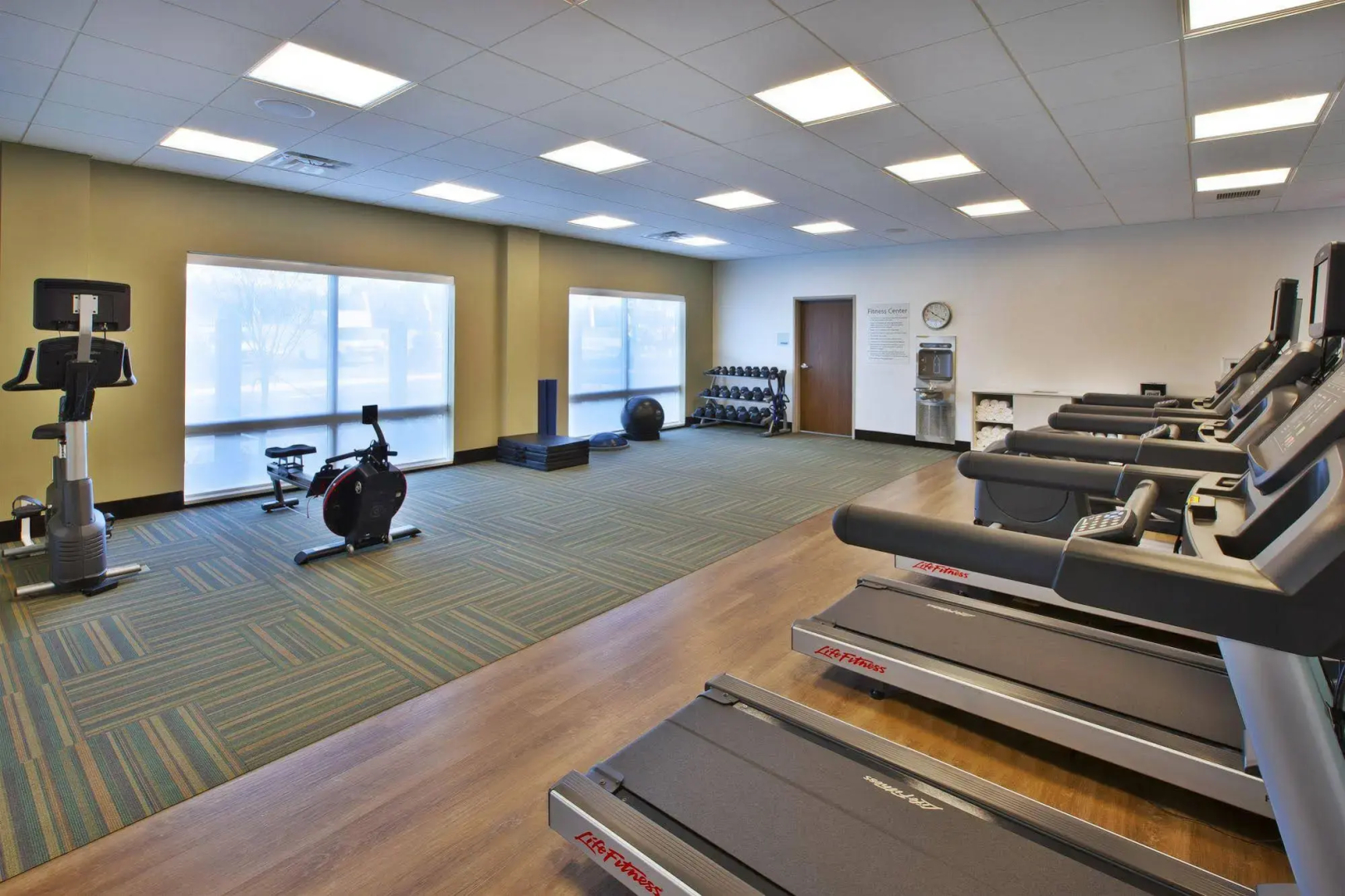 Holiday Inn Express & Suites South Hill by IHG