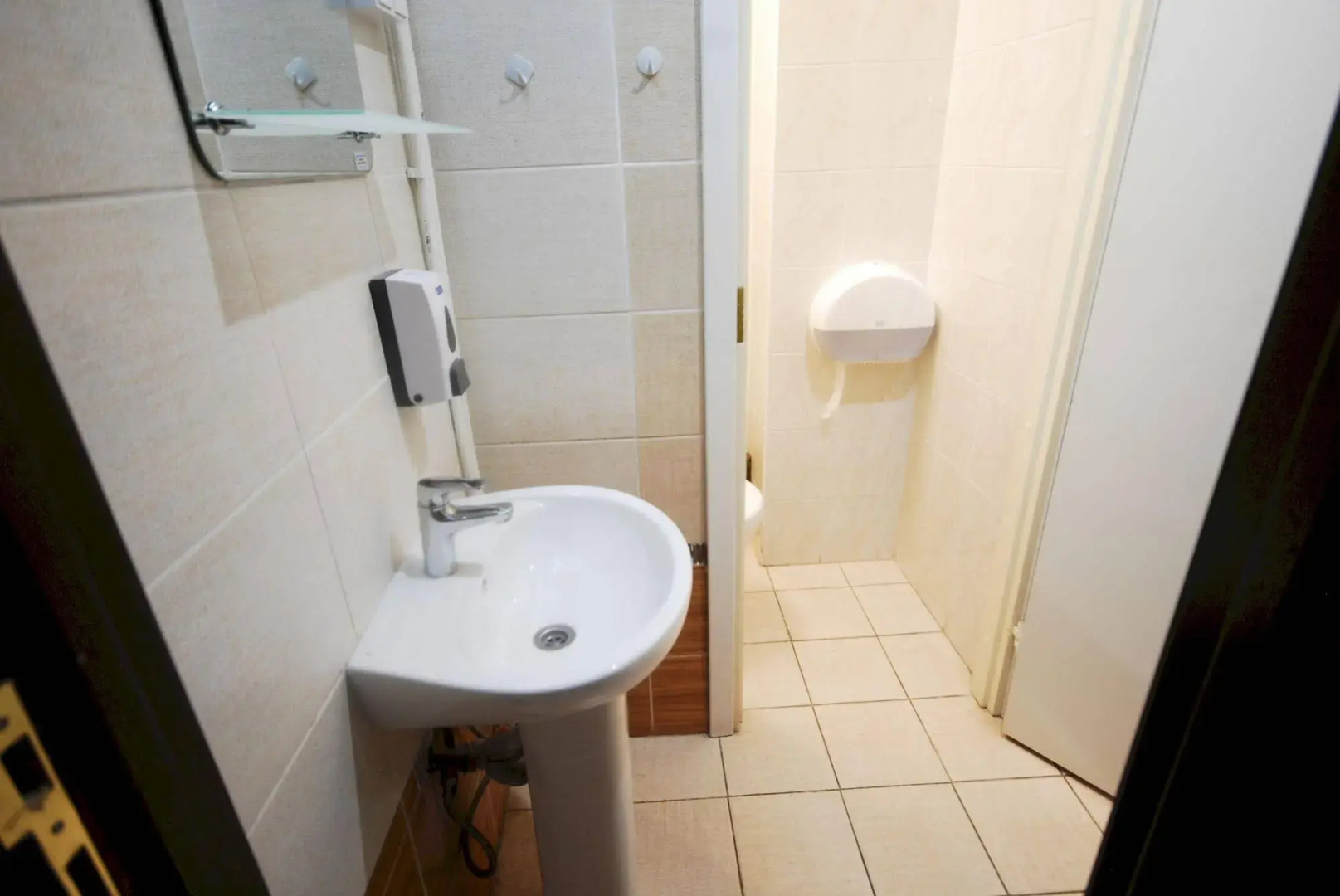 Landmark Hotels&Hostels