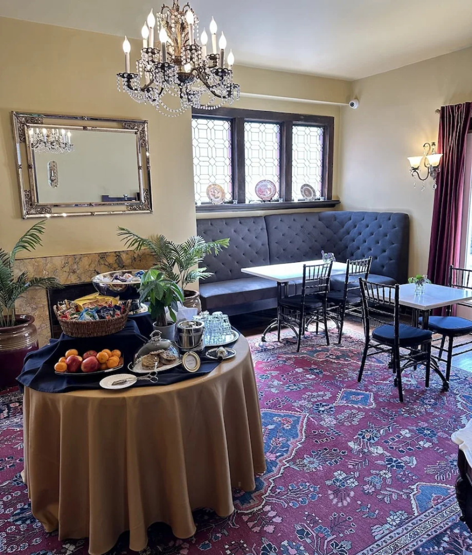 InnBuffalo off Elmwood