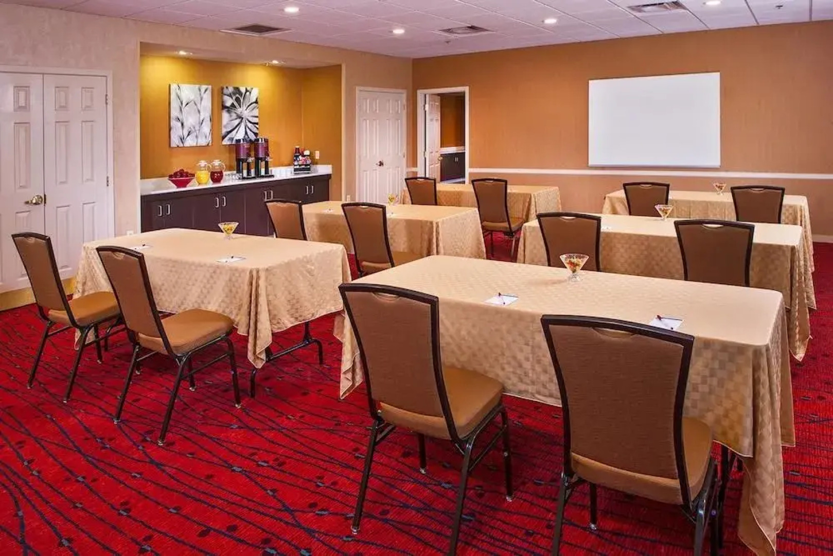 Sonesta Es Suites Fairfax Fair Lakes