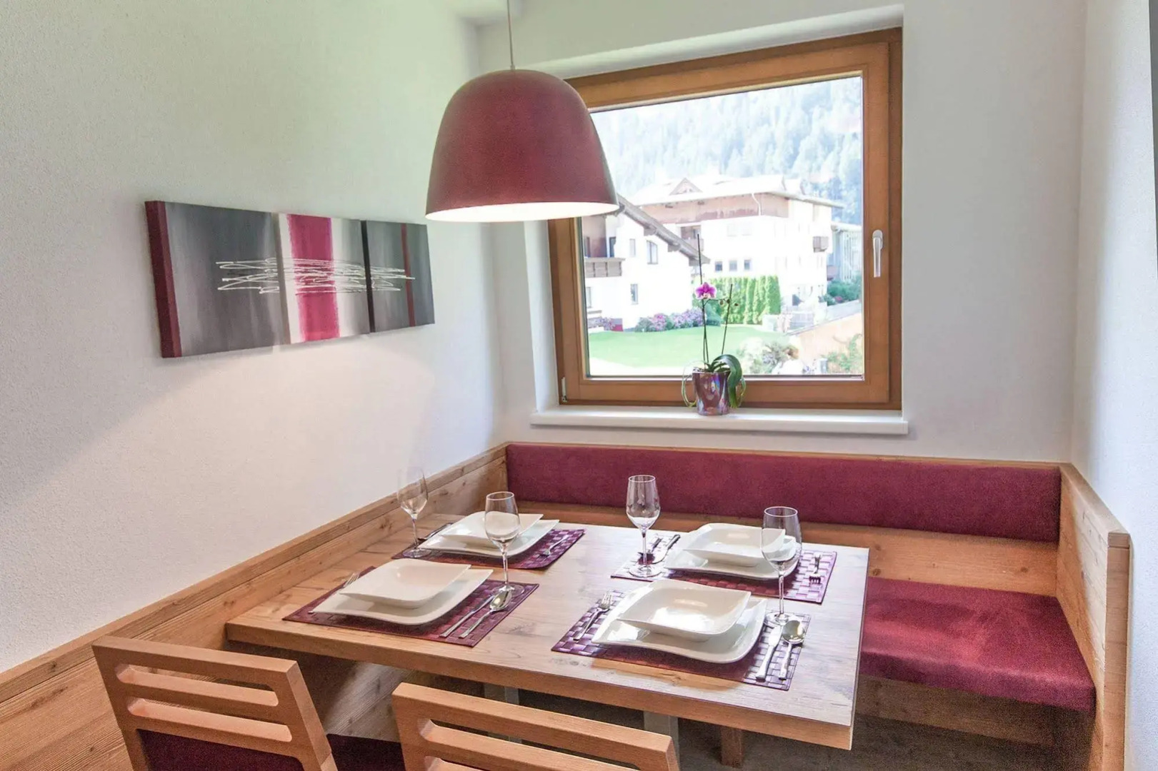 Apart Central – Premium Mountain & Garden