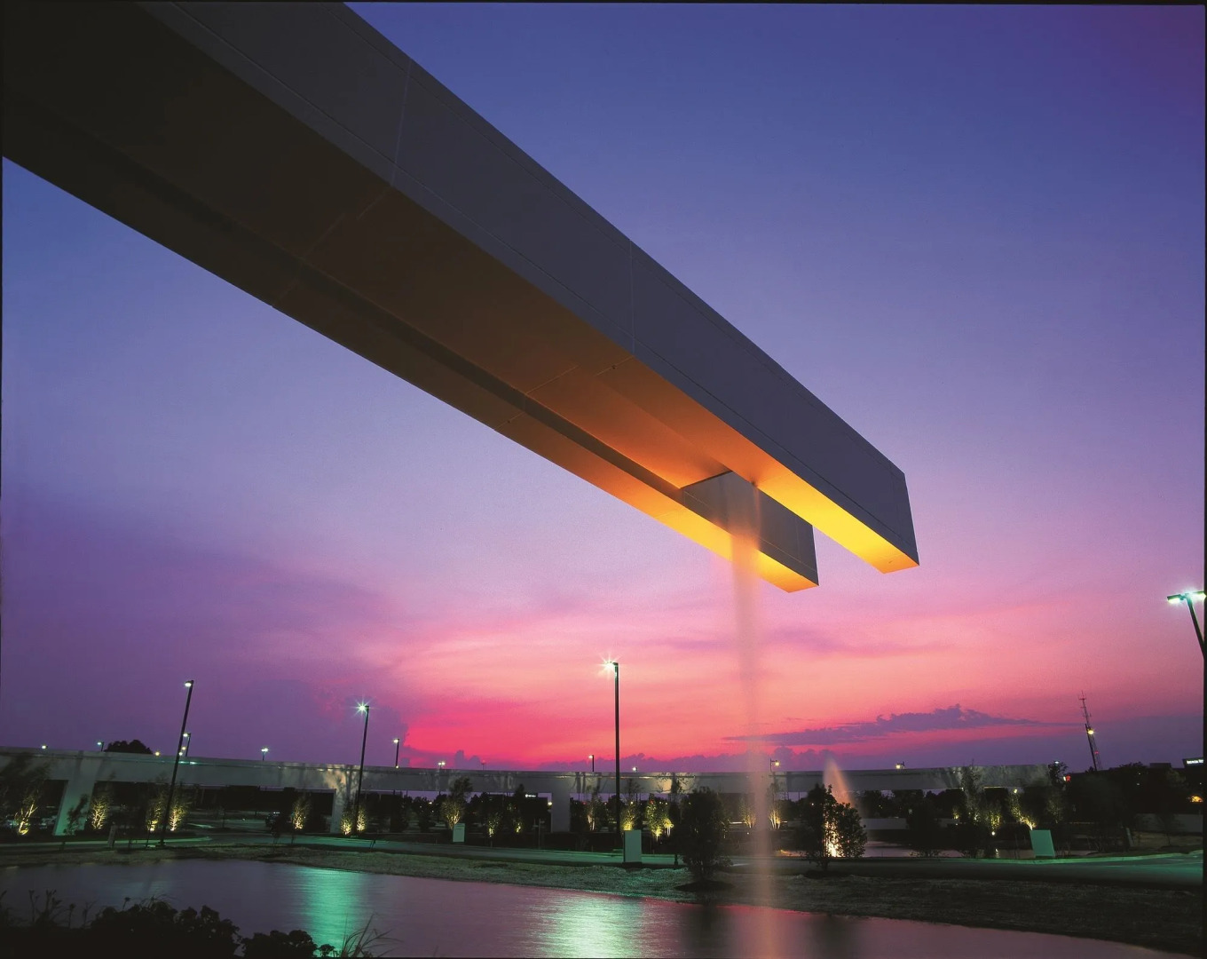 Renaissance Schaumburg Convention Center Hotel