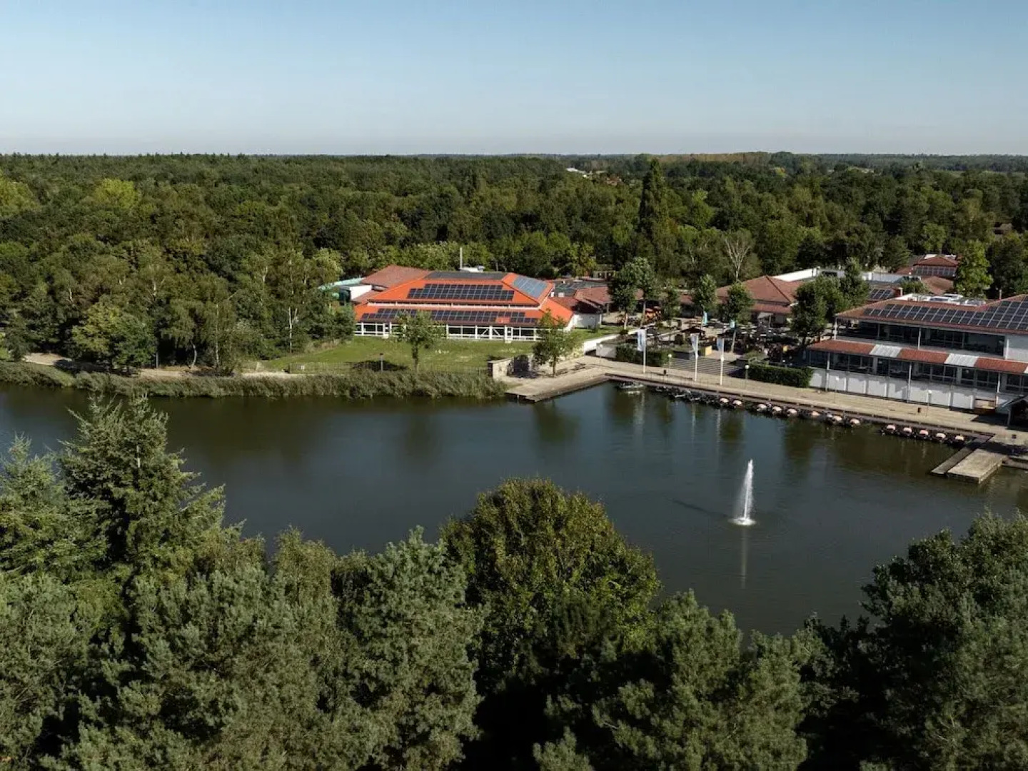 Restyled Bungalow with Dishwasher near Nature Reserve