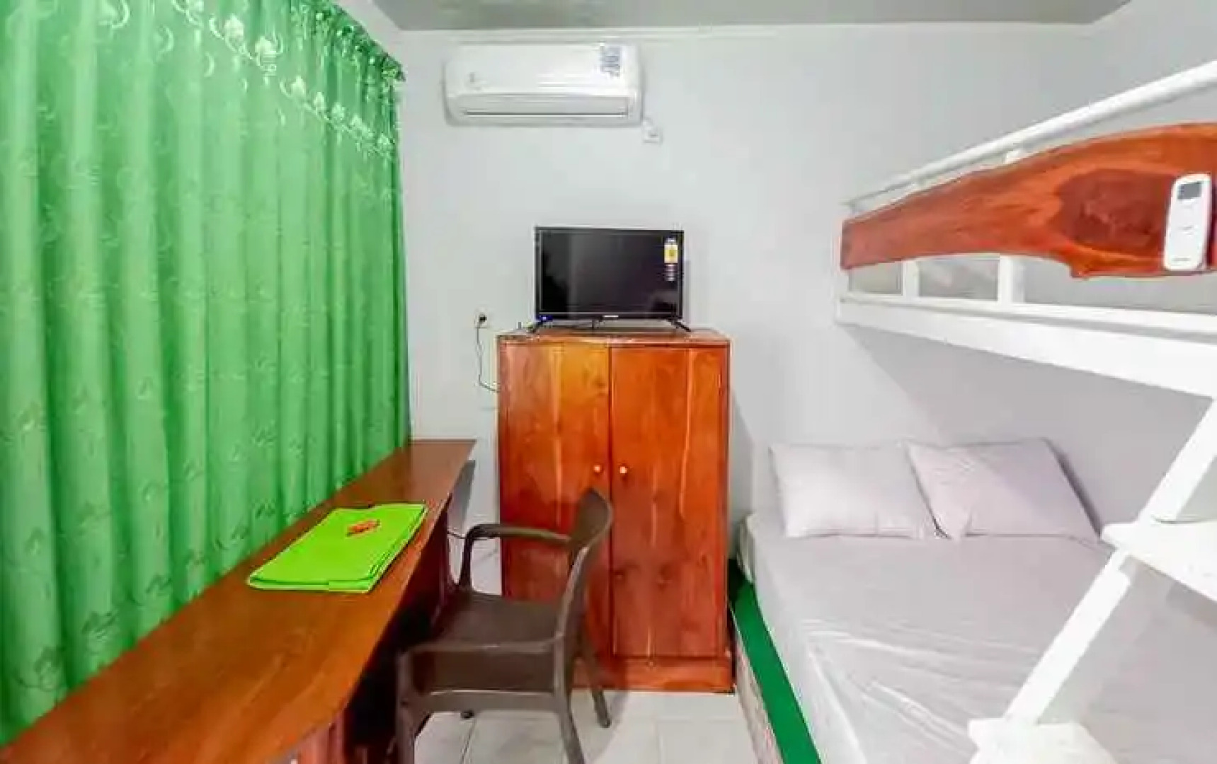 Labinda Homestay Caruban Mitra RedDoorz