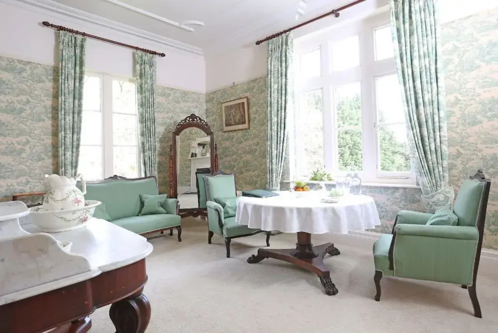 Llangattock Park House