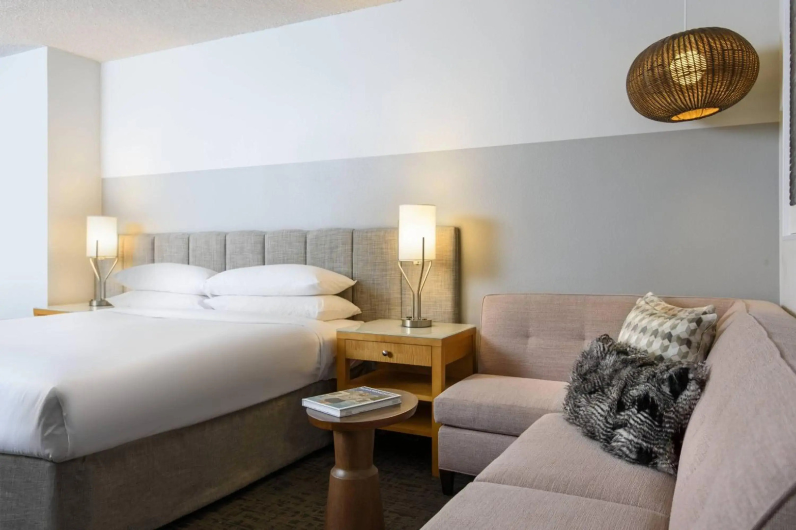 Renaissance Palm Springs Hotel