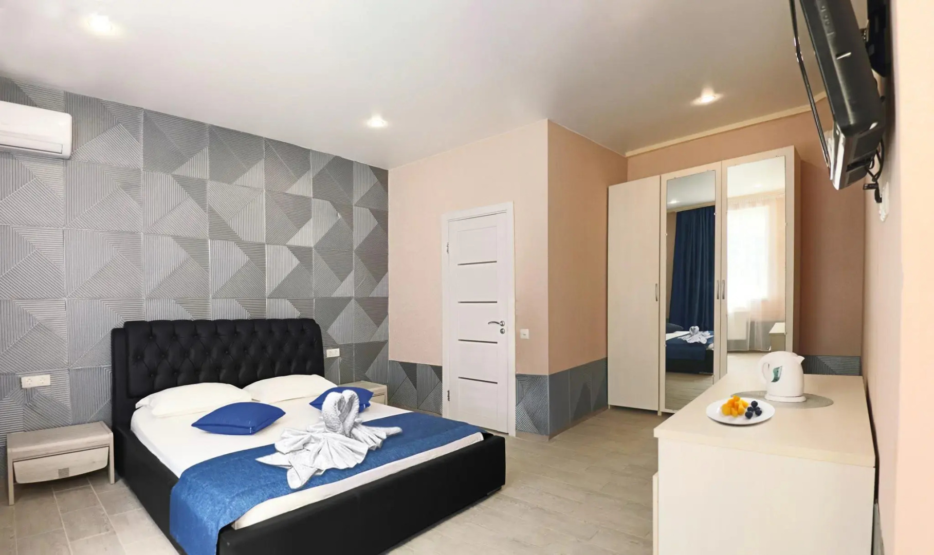 Маре Инфинити