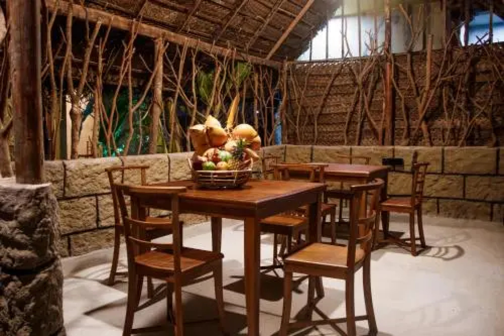 Manusath Holiday Inn