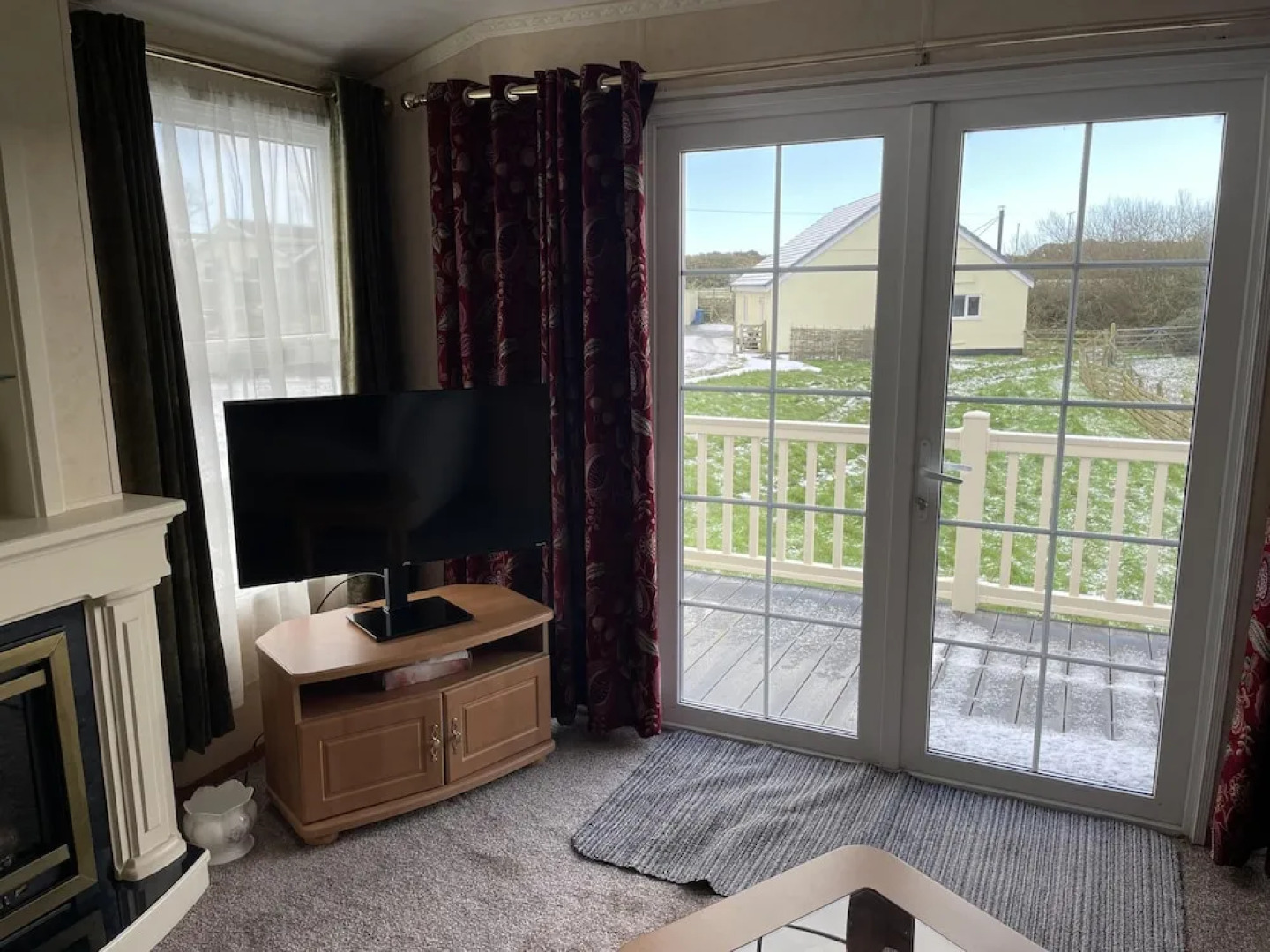 Captivating 2-bed Static Caravan on Private Land