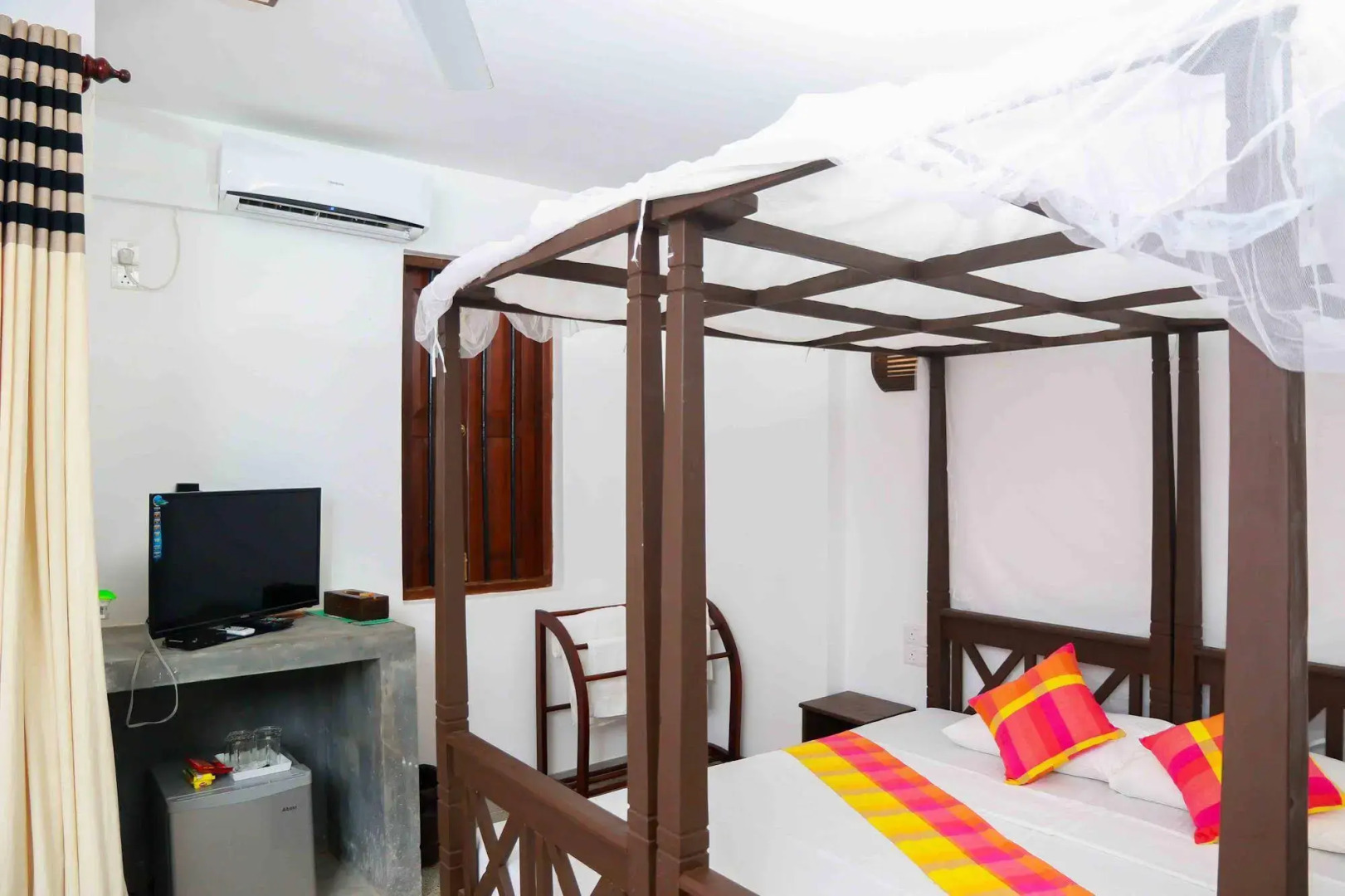 Lagoon Boutique Hotel