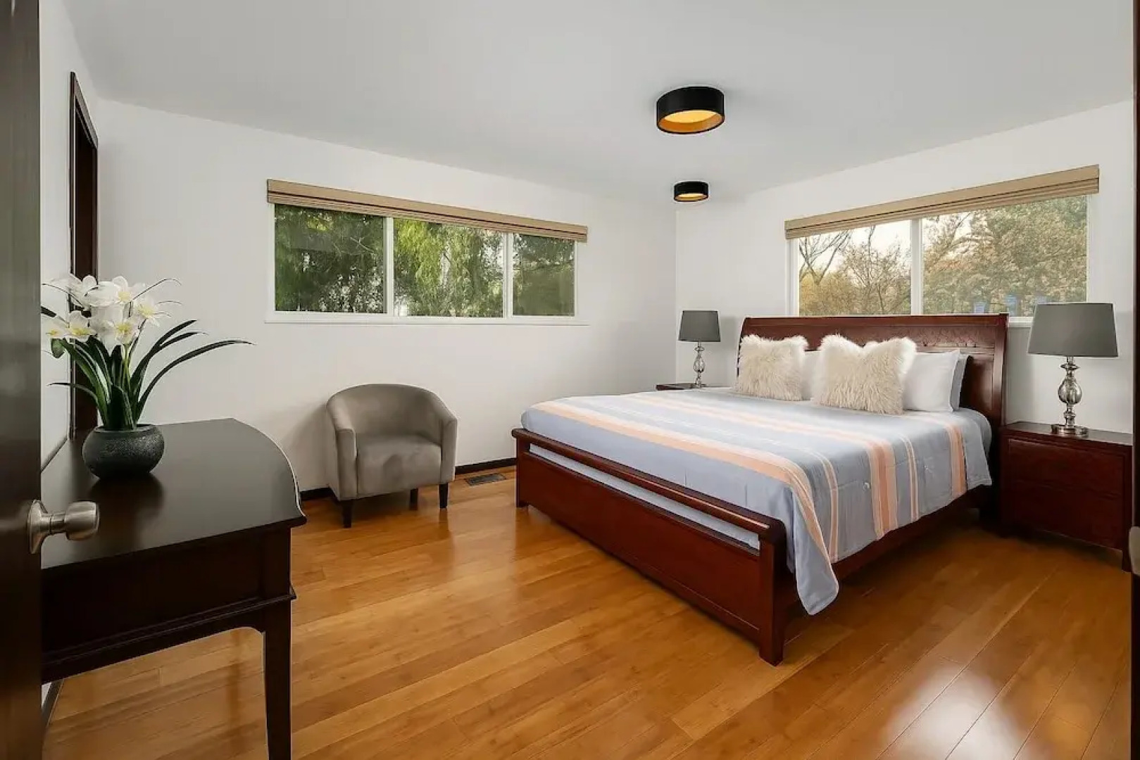 Peaceful House in Lake Forest Park