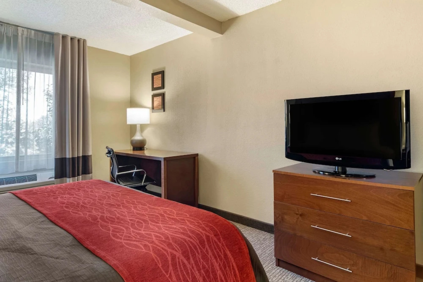 Comfort Suites Suwanee