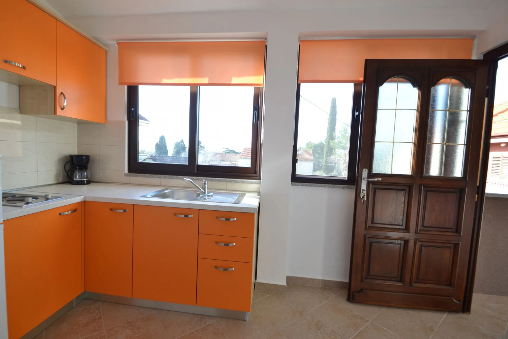 Apartment Martina - 300 m from sea: A2 Sukosan, Zadar riviera