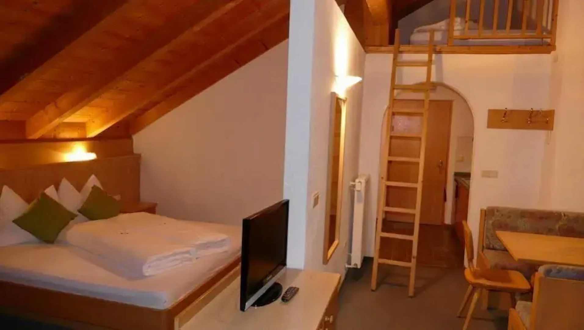 Mountain Living Apartments