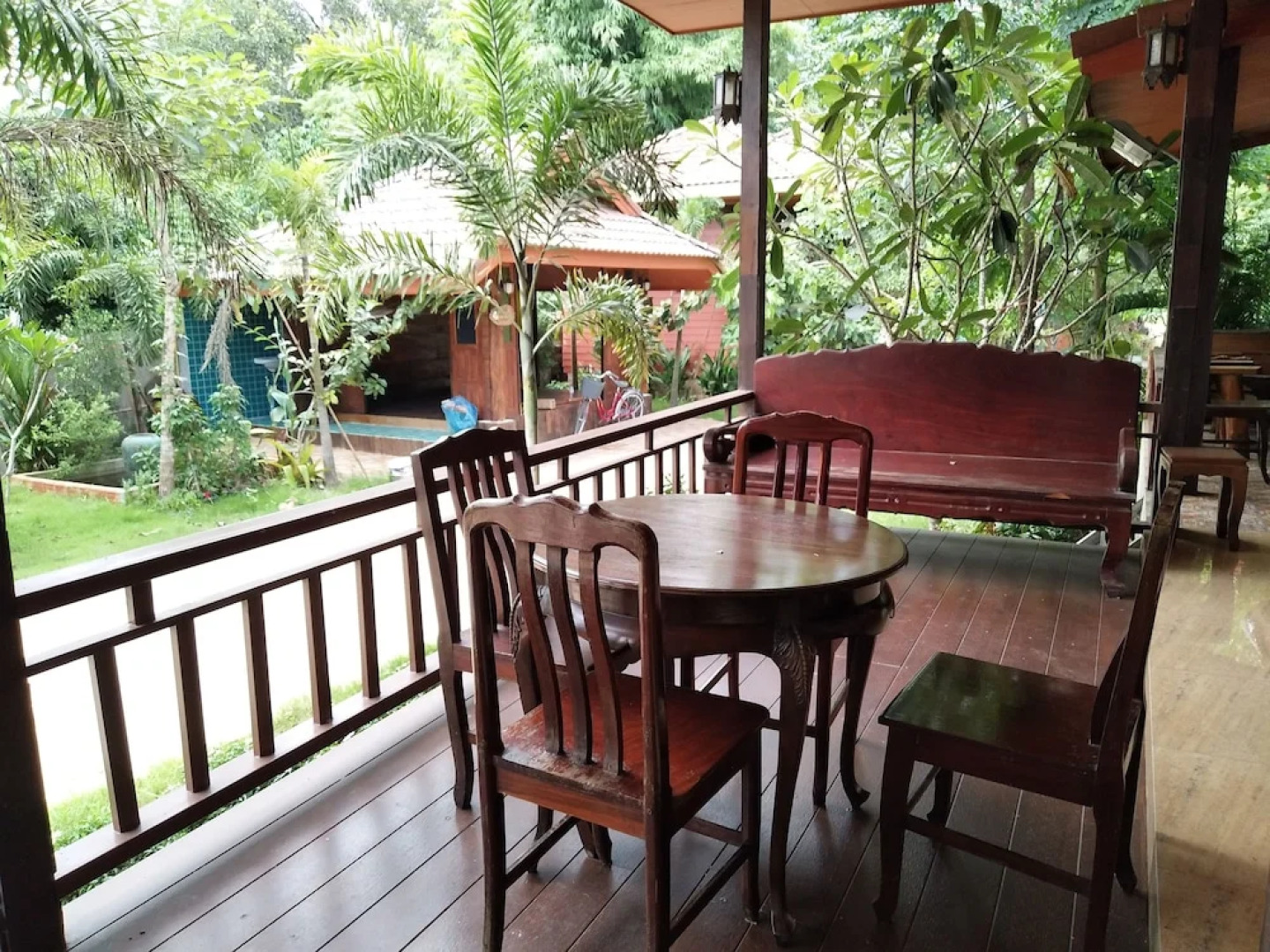 Ruean Ploysrirung Boutique Resort