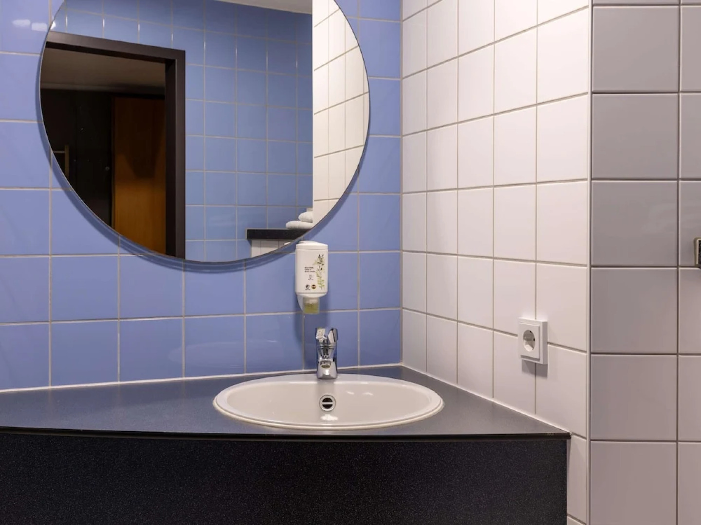 B&B Hotel Frankfurt Hahn-Airport