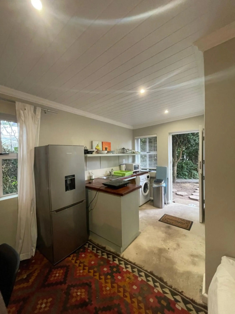 Sarah's Place- Manor House