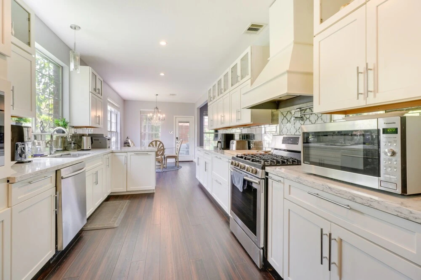 Upscale Pflugerville Paradise w/ Private Pool!