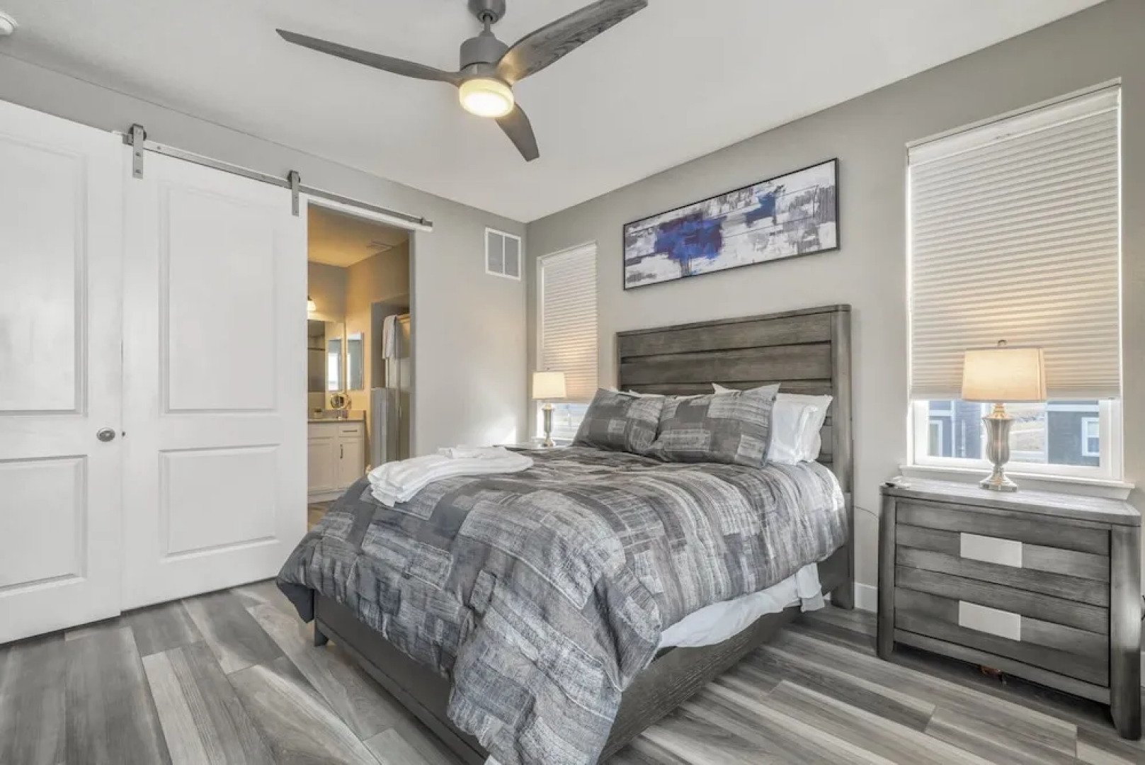 3BD Rooftop Lounge Restaurants & Parks