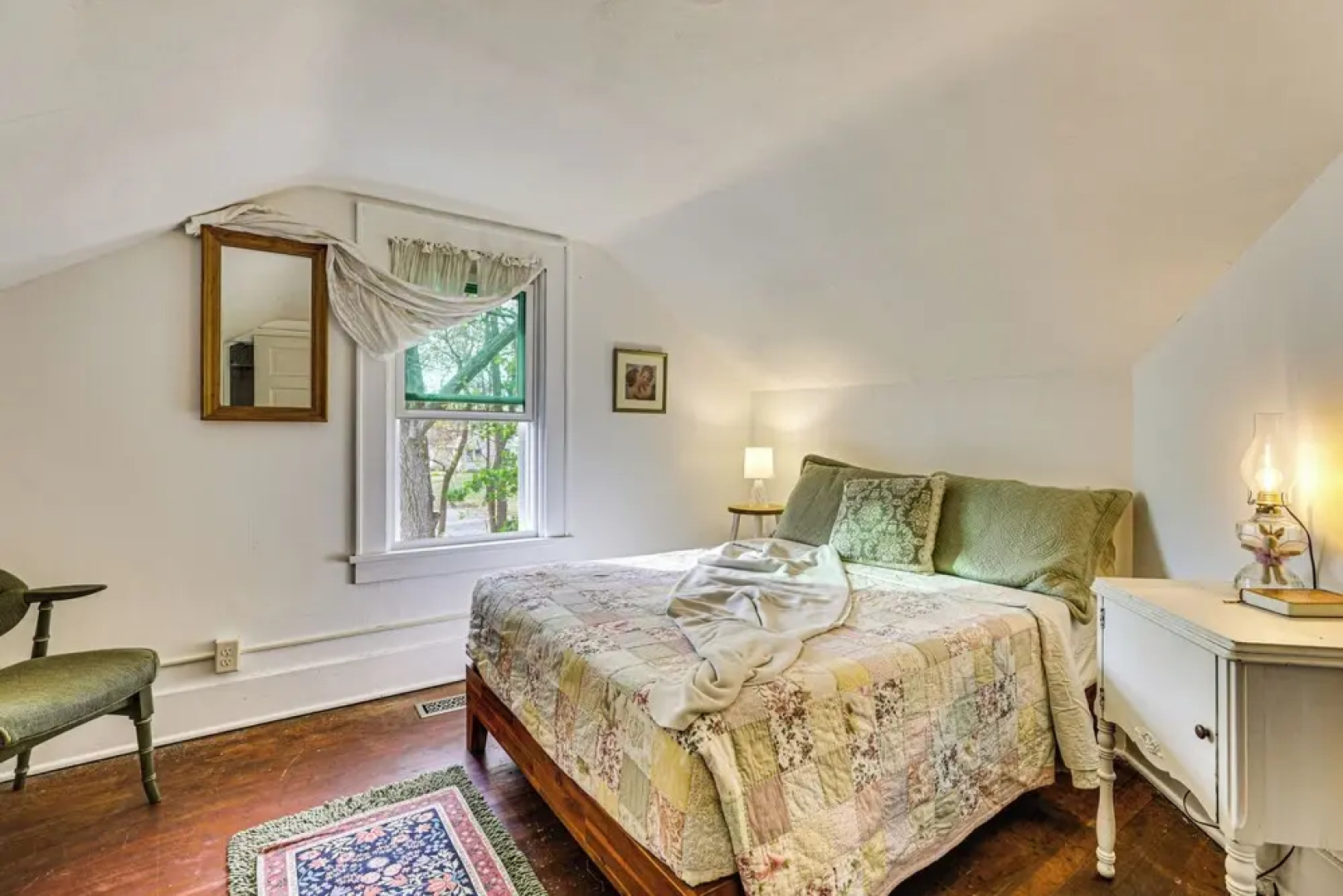 Walk to Downtown: Eclectic Wisconsin Dells Home