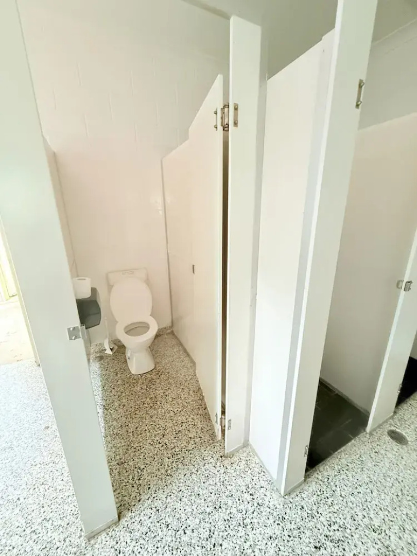 Beach accommodation shared facility